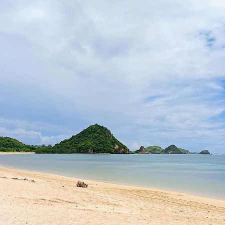 Ayu Homestay Kuta  Exteriör bild