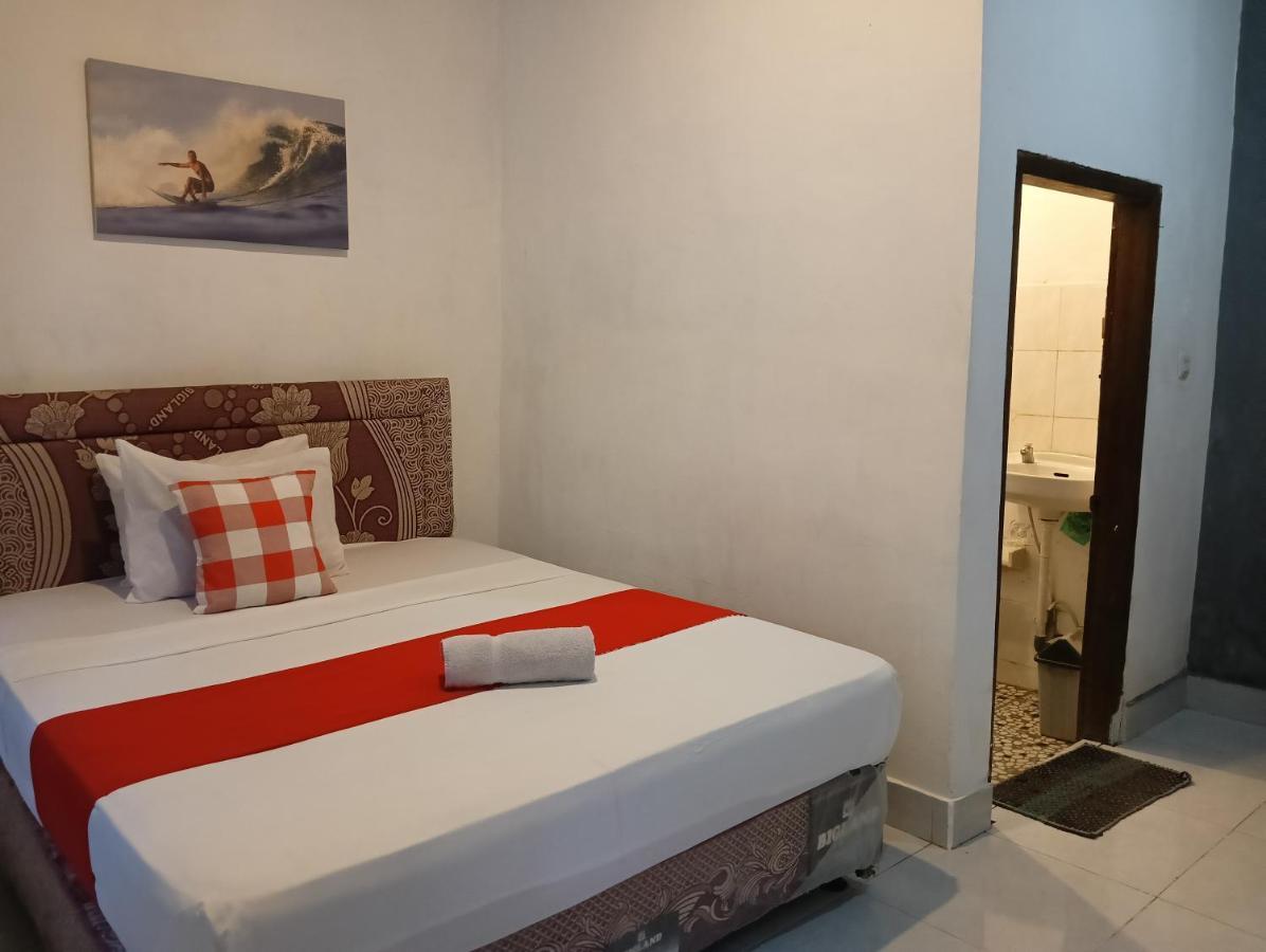 Ayu Homestay Kuta  Exteriör bild