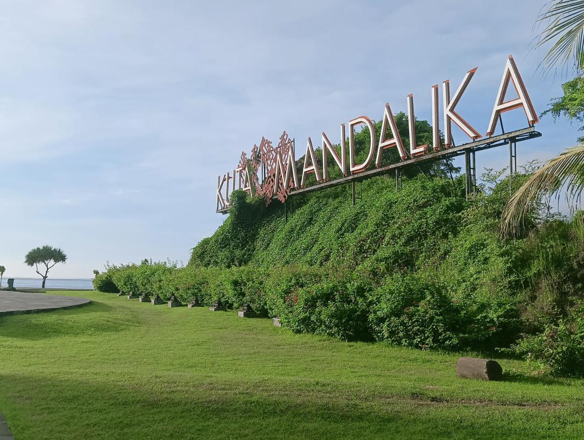 Ayu Homestay Kuta  Exteriör bild