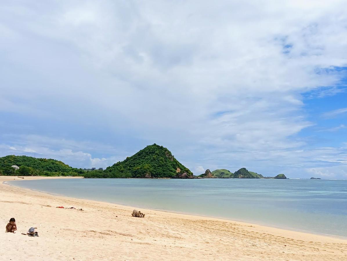 Ayu Homestay Kuta  Exteriör bild